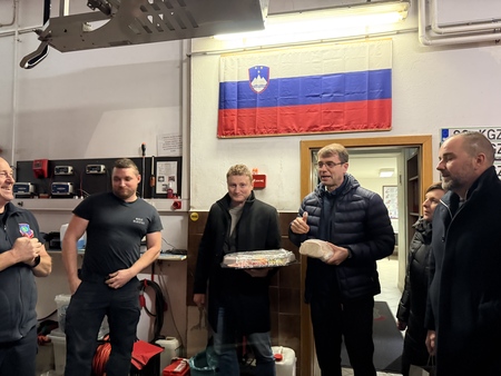 Obisk dežurnih služb na Ravnah (25)